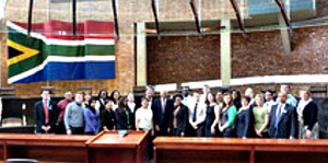 Con Court. Students meet with Justice Zak Yacoob of the Constitu­tional Court of South Africa. Photo by Steve Ulrich.