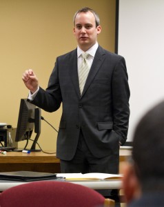 The Fair Housing Legal Clinic welcomed Alex Ross of Leahy, Eisenberg & Fraenkel, Ltd. as a guest speaker in November to discuss clerkships, defense strategies and practice tips with students.