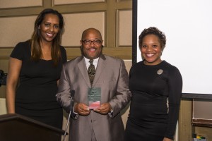 Rep. André Thapedi (JD ’96) received the outstanding alumnus award from the Black Law Students Association.  Today he serves in the Illinois legislature representing the 32nd District. Presenting the award were Dibora Berhanu (left) and Kristin Johnson, president of BLSA.
